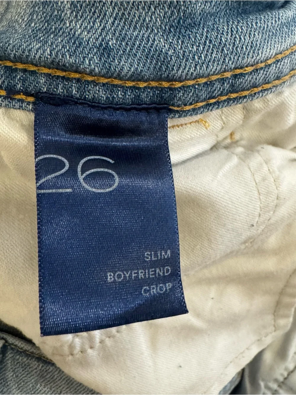 Pilcro Anthropologie Slim Boyfriend Crop Distressed Jeans 26